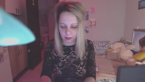 lady_smile69 online show from 11, 3, 2025