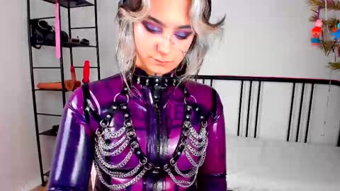 Snapshot of lady_sontse_ chatting on 10, 2, 2025 Mia online show from 10, 2, 2025