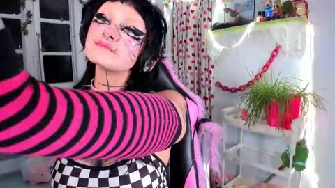 Snapshot of lady_sontse_ chatting on 23, 2, 2026 Mia online show from 23, 2, 2026