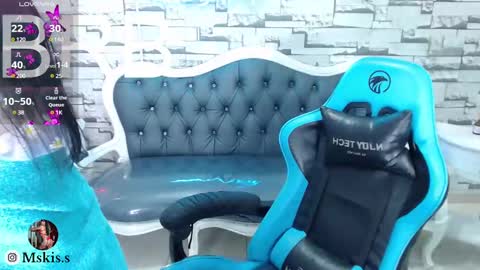 Snapshot of lady_violet_bridgerton_a chatting on 18, 2, 2025 Lady Violet Bridgerton online show from 18, 2, 2025