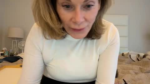 Ladybabs online show from 10, 2, 2026