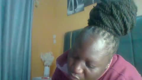 lindah32 online show from 20, 12, 2025