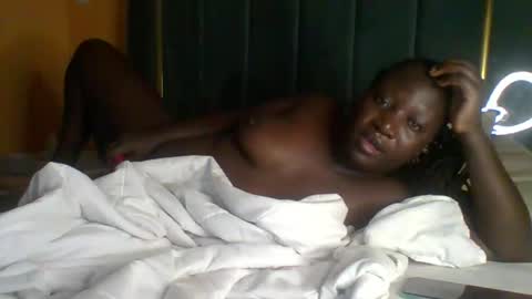 lindah32 online show from 22, 4, 2026