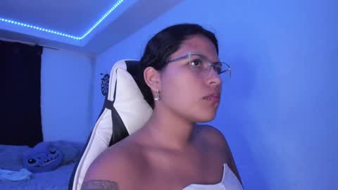  Lady  online show from 23, 1, 2025