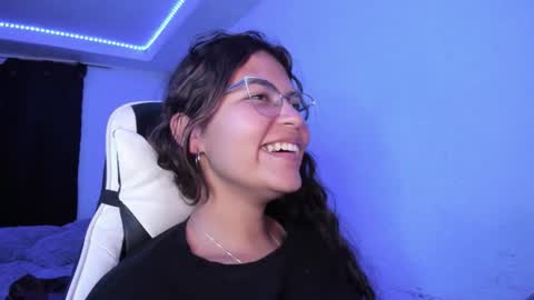  Lady  online show from 7, 3, 2026