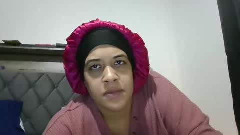 Stephanie online show from 19, 2, 2025