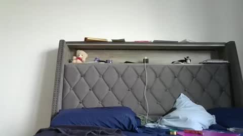 Stephanie online show from 19, 2, 2025