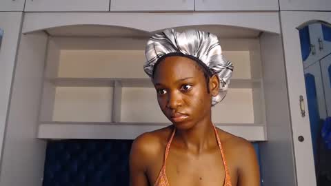 ladydiva69 online show from 25, 2, 2025