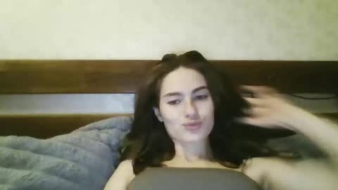 Snapshot of ladyjrouses chatting on 20, 5, 2026 LadyJRouses online show from 20, 5, 2026