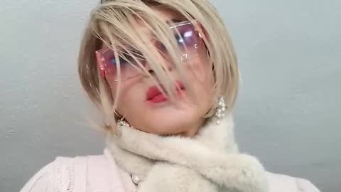 Oxana online show from 9, 1, 2026