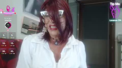 Snapshot of ladyoxana chatting on 20, 6, 2026 Oxana online show from 20, 6, 2026