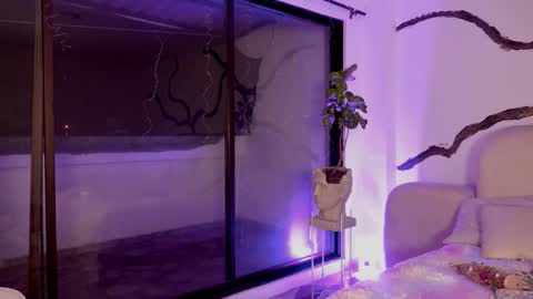 Lady  online show from 1, 12, 2025