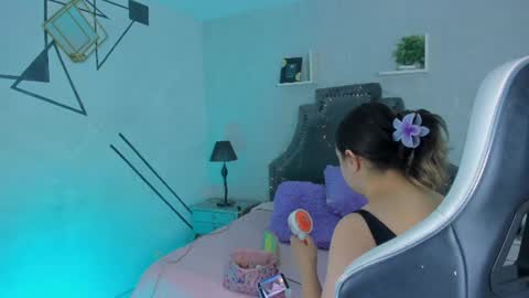 Lady  online show from 28, 7, 2026