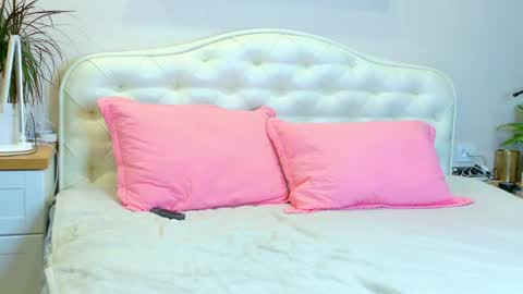 Snapshot of ladysweetwife chatting on 14, 5, 2026 Maria online show from 14, 5, 2026