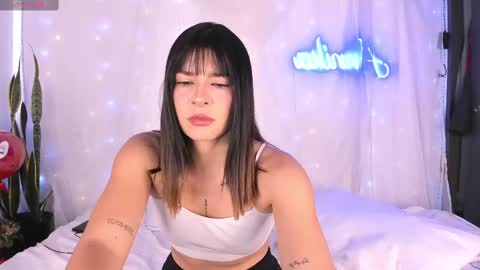 Laena Arryn online show from 1, 3, 2025