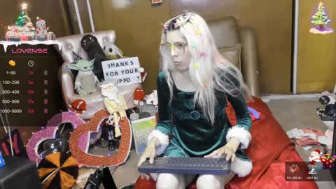 Skinnygirl online show from 24, 12, 2024