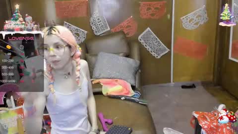 Skinnygirl online show from 12, 2, 2025