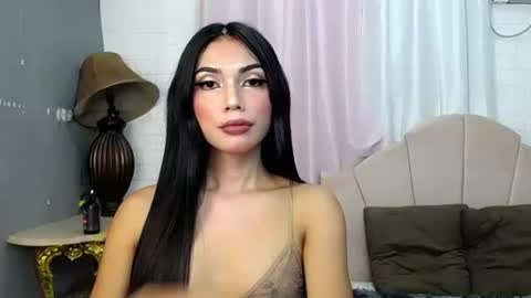 Snapshot of lahermosa_manika69 chatting on 12, 3, 2025 MANIKA online show from 12, 3, 2025