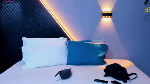    online show from 18, 3, 2026