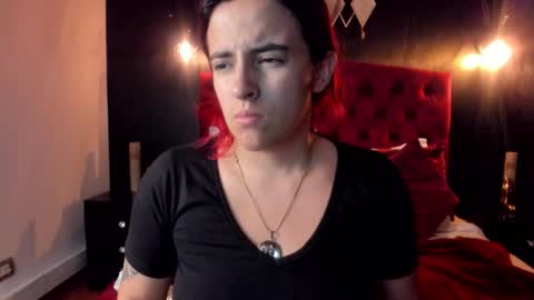 Laia  online show from 11, 2, 2026