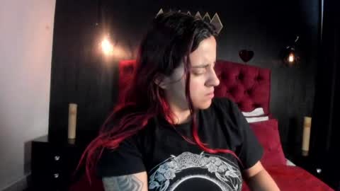 Laia  online show from 19, 4, 2026