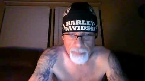 Snapshot of laidbackluxury chatting on 18, 5, 2026 laidbackluxury online show from 18, 5, 2026