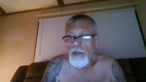 Snapshot of laidbackluxury chatting on 19, 6, 2026 laidbackluxury online show from 19, 6, 2026
