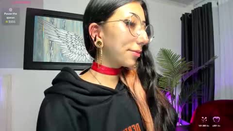 laila_angel online show from 15, 10, 2025