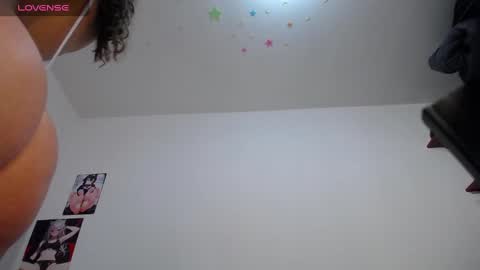 Leila Laly online show from 26, 2, 2025