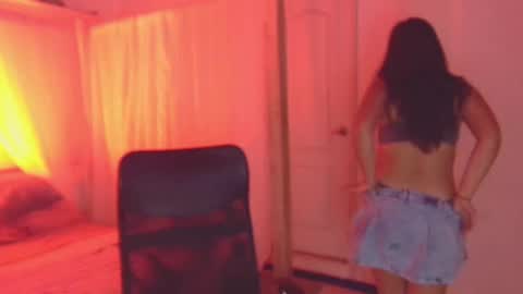 lailaasher online show from 30, 11, 2025