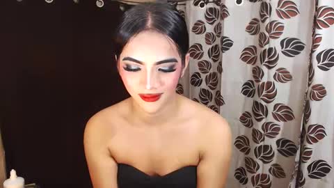 YoungMisstresslaira not into cheap online show from 30, 12, 2024