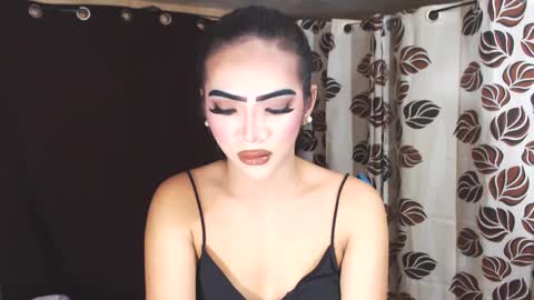YoungMisstresslaira not into cheap online show from 22, 1, 2025