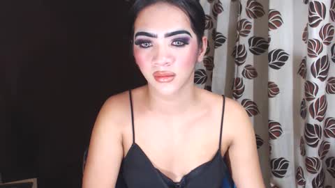 YoungMisstresslaira not into cheap online show from 6, 2, 2025