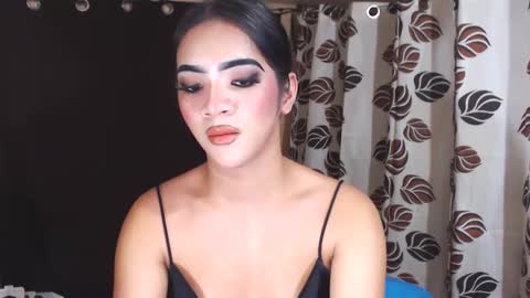 YoungMisstresslaira not into cheap online show from 7, 2, 2025