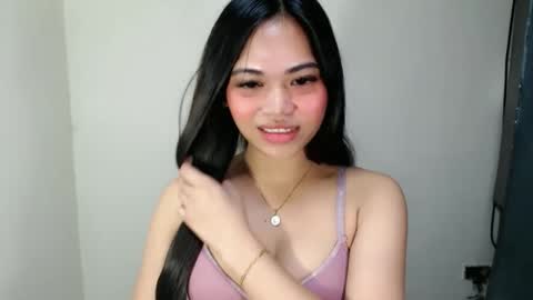 laire online show from 25, 4, 2026