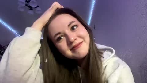 Snapshot of lakishalatzig chatting on 15, 4, 2026 Zofia online show from 15, 4, 2026