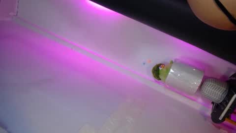 luna  online show from 16, 2, 2026