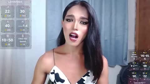Snapshot of lala_moves chatting on 27, 5, 2026 Joxie online show from 27, 5, 2026