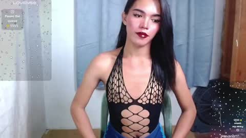 Snapshot of lala_moves chatting on 3, 6, 2026 Joxie online show from 3, 6, 2026