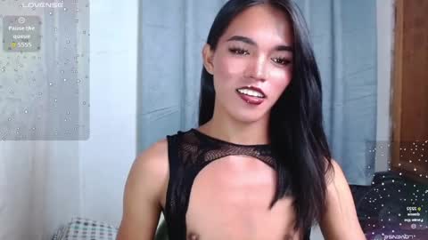 Snapshot of lala_moves chatting on 4, 6, 2026 Joxie online show from 4, 6, 2026