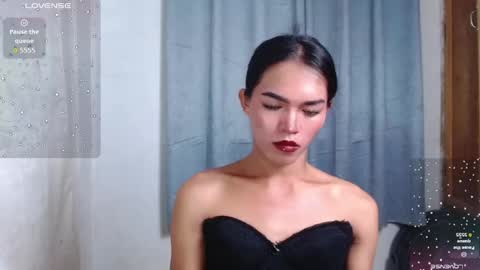 Snapshot of lala_moves chatting on 10, 6, 2026 Joxie online show from 10, 6, 2026