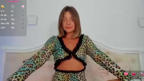 Lallie  online show from 28, 7, 2026