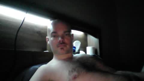 Snapshot of lambch0ps chatting on 3, 2, 2026 lambch0ps online show from 3, 2, 2026