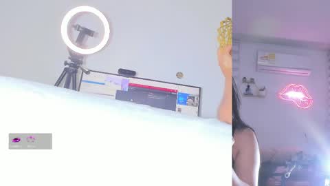 Lana online show from 21, 4, 2026