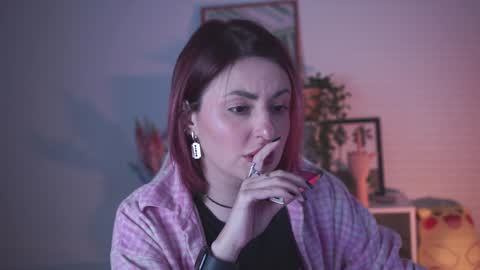 just call me Lana  and her security online show from 21, 12, 2024