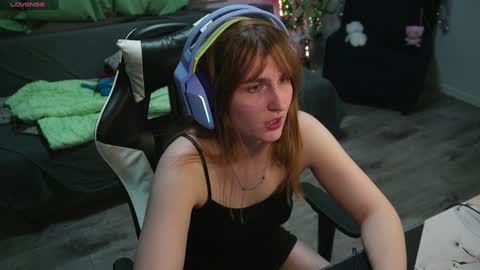 Snapshot of lana_del_kay chatting on 26, 1, 2025 Kay online show from 26, 1, 2025