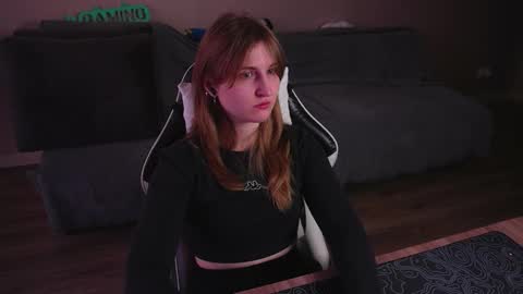 Snapshot of lana_del_kay chatting on 17, 2, 2026 Kay online show from 17, 2, 2026