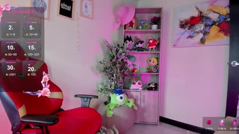 Lana online show from 9, 9, 2025