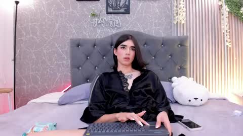 lana_gill online show from 16, 4, 2026