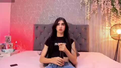 lana_gill online show from 9, 7, 2026